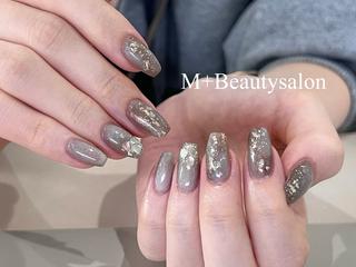 ネイル M+  Beauty Salonのネイルデザイン