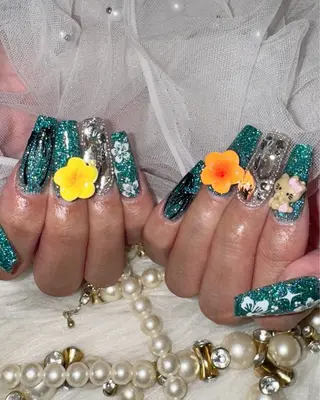 ネイル Feel ‪‪☺︎‬Yuriaのネイルデザイン