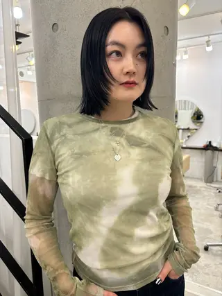 ミディアム オカモト ハルカのヘアスタイル