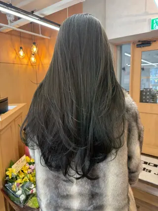 ロング カラー 髪質改善美容師 🪽YOSSYのヘアスタイル