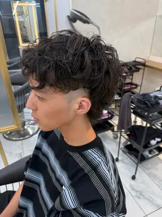 メンズ 本田 有里のヘアスタイル
