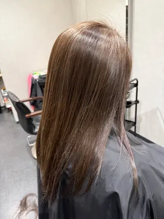 セミロング 髪質改善⚡️カラー 🍀武久 誠🍀のヘアスタイル