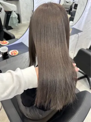 カラー ⋆✦ Leon カット¥1100‼️のヘアスタイル
