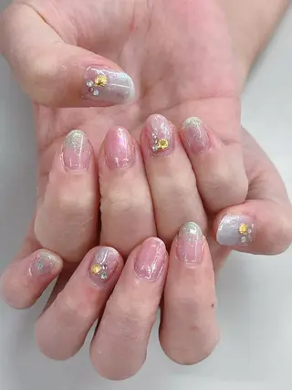 ネイル 上原 菜々香のネイルデザイン
