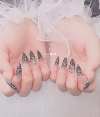ネイル Hin Nailのネイルデザイン
