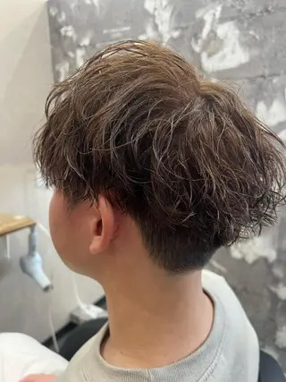 メンズ 岡田 麗華のヘアスタイル