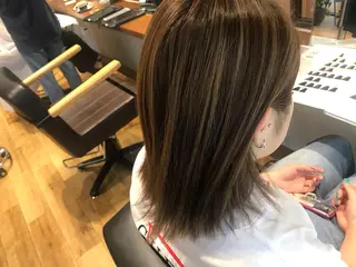 セミロング カラー mayo 🐄🌈のヘアスタイル