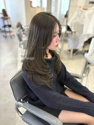ロング カラー MEI🎀つやカラー 🎀レイヤー🎀渋谷のヘアスタイル