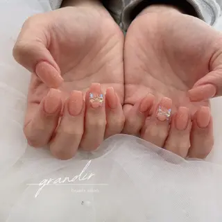 ネイル grandir🦋 MOMOKAのネイルデザイン