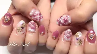 ネイル モチの良さ◉ フィルインネイル♡のネイルデザイン