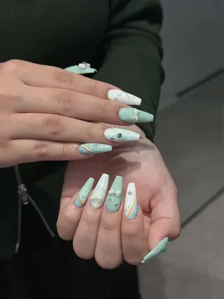 ネイル Eli Muse 新宿ネイルのネイルデザイン