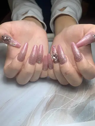 ネイル akina nailsのネイルデザイン