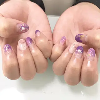 ネイル 板垣 綾乃のネイルデザイン