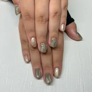 ネイル triton上島店 鈴木のネイルデザイン