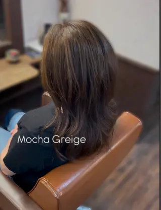 ロング カラー 梅津 あいのヘアスタイル