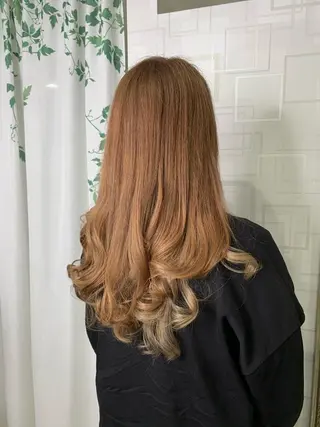 ロング カラー 河野 有希のヘアスタイル