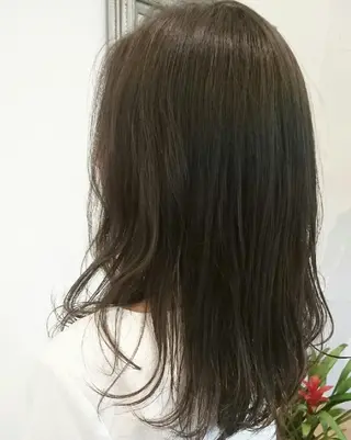 ロング カラー 山形 光輪子のヘアスタイル