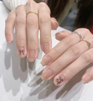 ネイル エリ🫧 nail池袋東口のネイルデザイン