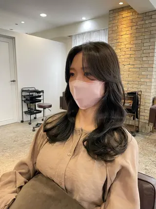 セミロング カラー ヘアアレンジ 髪質改善×レイヤー 🫧松野力也のヘアスタイル