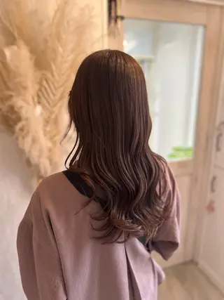 カラー 西安 優香のヘアスタイル