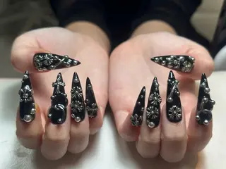ネイル Lisa Nail Salonのネイルデザイン
