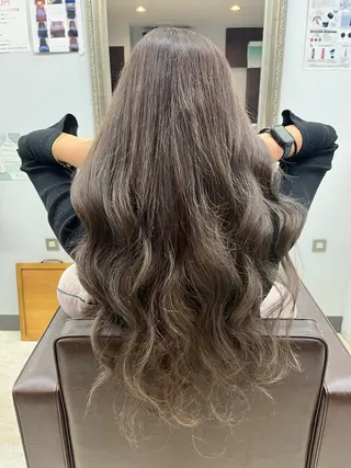 ロング カラー 産休の為お休みです! 小島凜のヘアスタイル