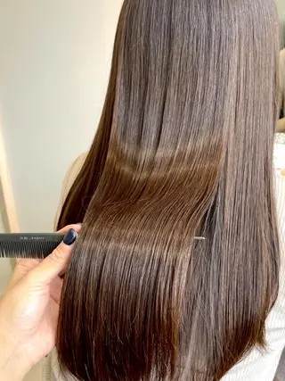 ロング SASAKI MASAAKI のヘアスタイル
