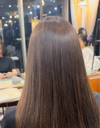 セミロング カラー 🐋湊 ゆうき 🫧のヘアスタイル