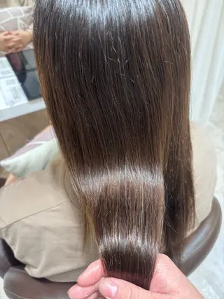 カラー 長沼 愛莉のヘアスタイル