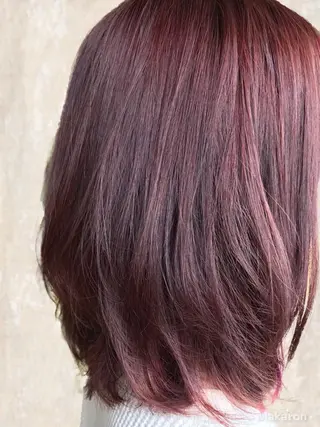 ミディアム カラー hair works raptureのヘアスタイル