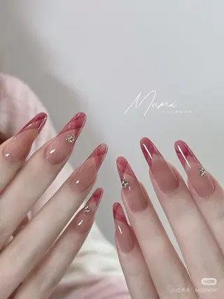 ネイル 中山 美月のネイルデザイン