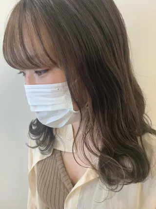 セミロング カラー 暖色/ブリーチカラー 🎀 M i k uのヘアスタイル