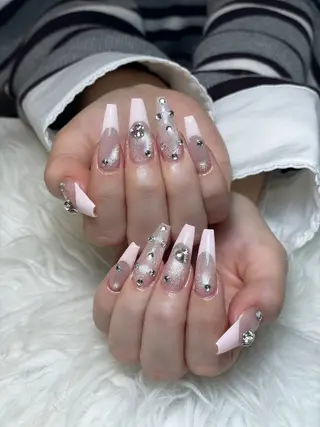 ネイル Julli NailStudioのネイルデザイン