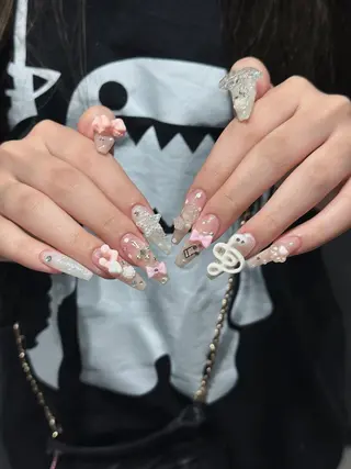 ネイル Eli Eli 新宿のネイルデザイン