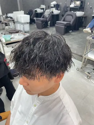 ショート カトウ ジュンヤのヘアスタイル