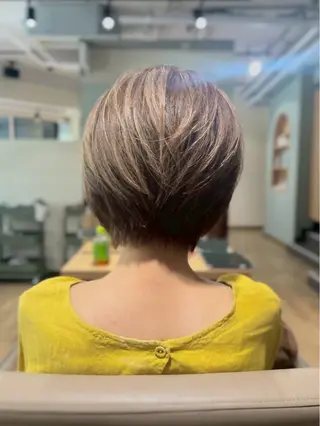 ショート 加藤 麻美のヘアスタイル
