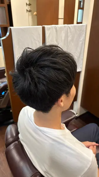 ミディアム メンズ コンダ フウマのヘアスタイル