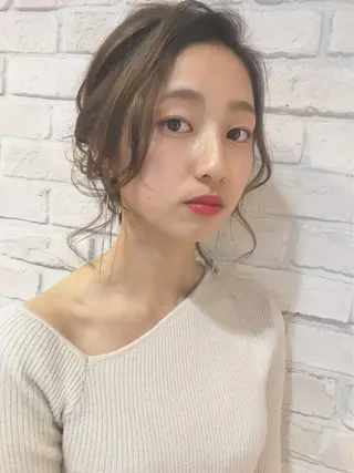 ヘアアレンジ あやか 白髪ぼかしハイライトのヘアスタイル