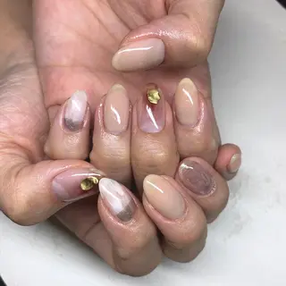 ネイル 里見 麗のネイルデザイン