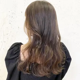 セミロング カラー Froom🌻 村上夏菜のネイルデザイン