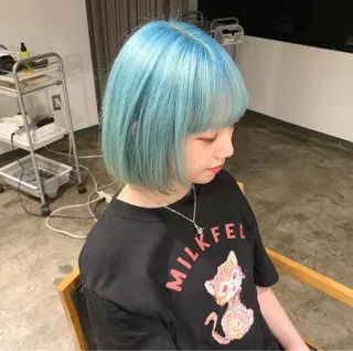 カラー ✨艶ブリーチカラー ✨四ノ宮裕己のヘアスタイル