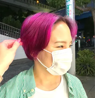 ショート カラー/塚原里沙 川崎のヘアスタイル