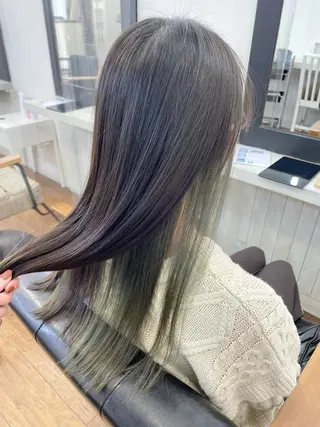 ロング 青木 優歩のヘアスタイル