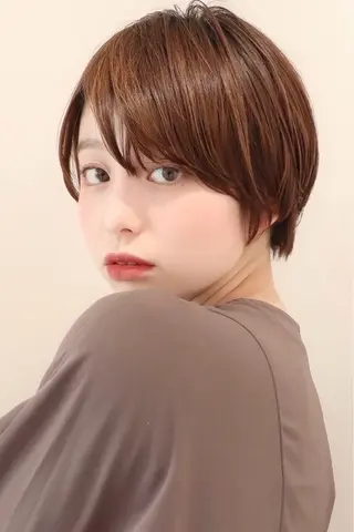 ショート カラー I. sanaのヘアスタイル