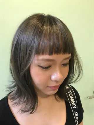 ミディアム miu （ミユ）のヘアスタイル