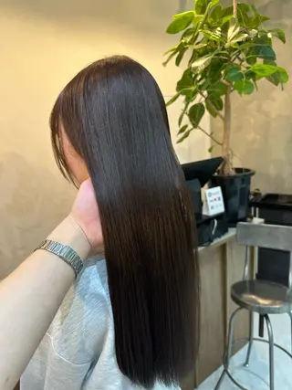 ロング カラー Shiro RENのヘアスタイル