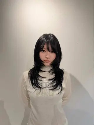 ロング 鳴海 宰翔のヘアスタイル