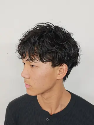 ミディアム パーマ メンズ 怪我の為1ヶ月程 お休みします🙇のヘアスタイル