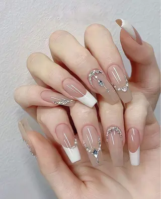 ネイル akina nailsのネイルデザイン