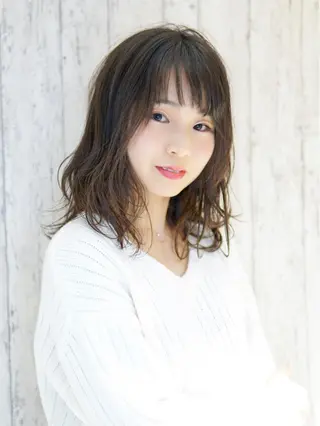 ミディアム カラー パーマ ヘアアレンジ キッズ ネイル マツエク・マツパ 永野 良一のヘアスタイル